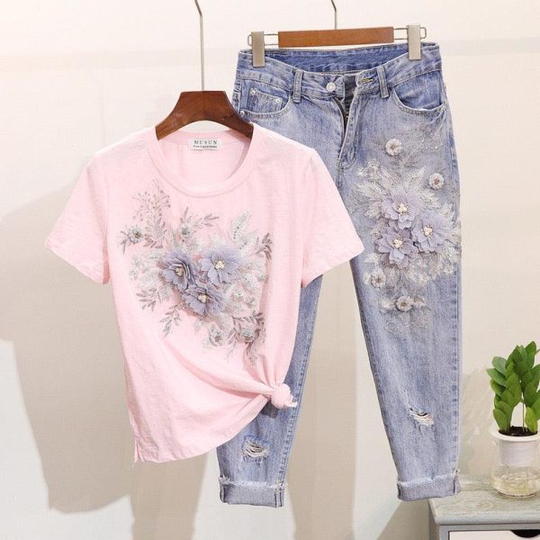 Brisket Embellished Set of Top and Denims Fashion