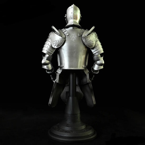 Medieval European Elite Knight  Battle Armor Sculpture Collection For Sale