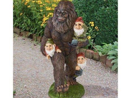 Bigfoot With  Gnomes Garden Statue Online Hot Sale